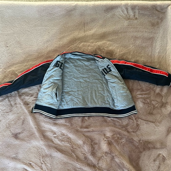 BOYS TOMMY HILFIGER reversible BOMBER JACKET size 4-5 - Picture 3 of 10